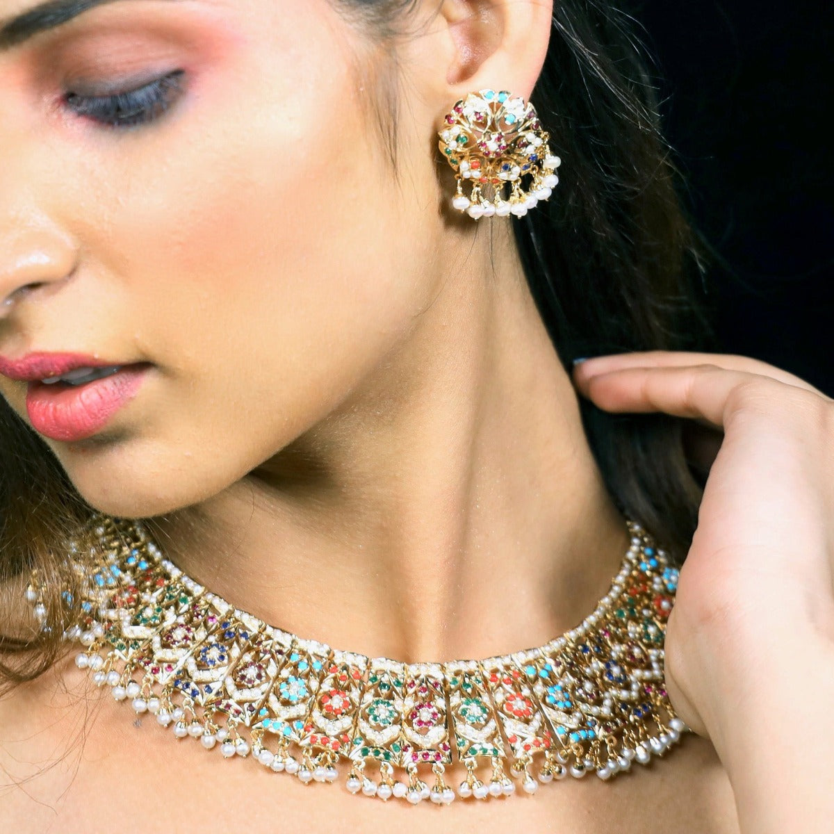 jadau guluband set in Navaratna