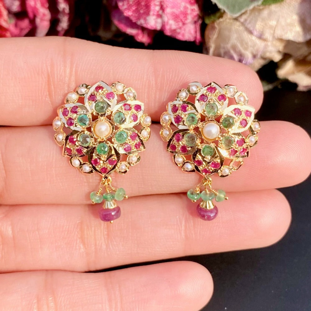 daily wear gold studs jadau