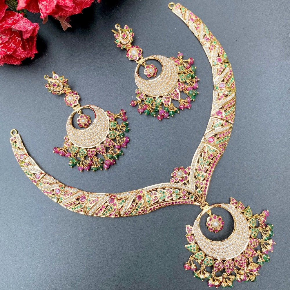 v shaped pearl necklace with chandbali in 22 carat gold