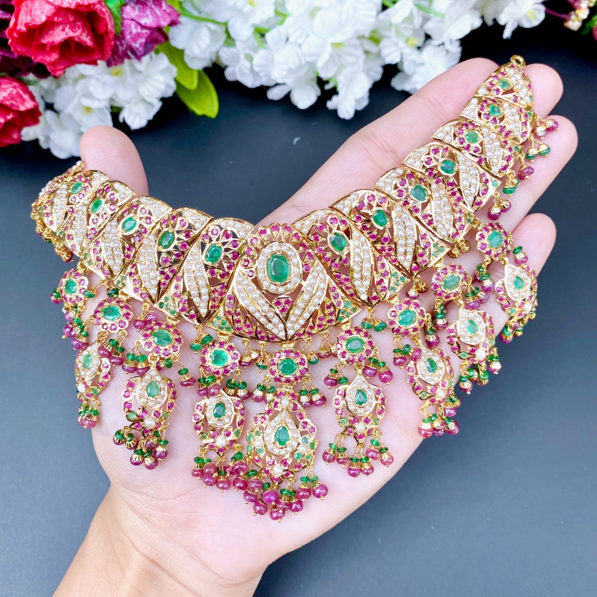 pakistani bridal choker set in 22k gold