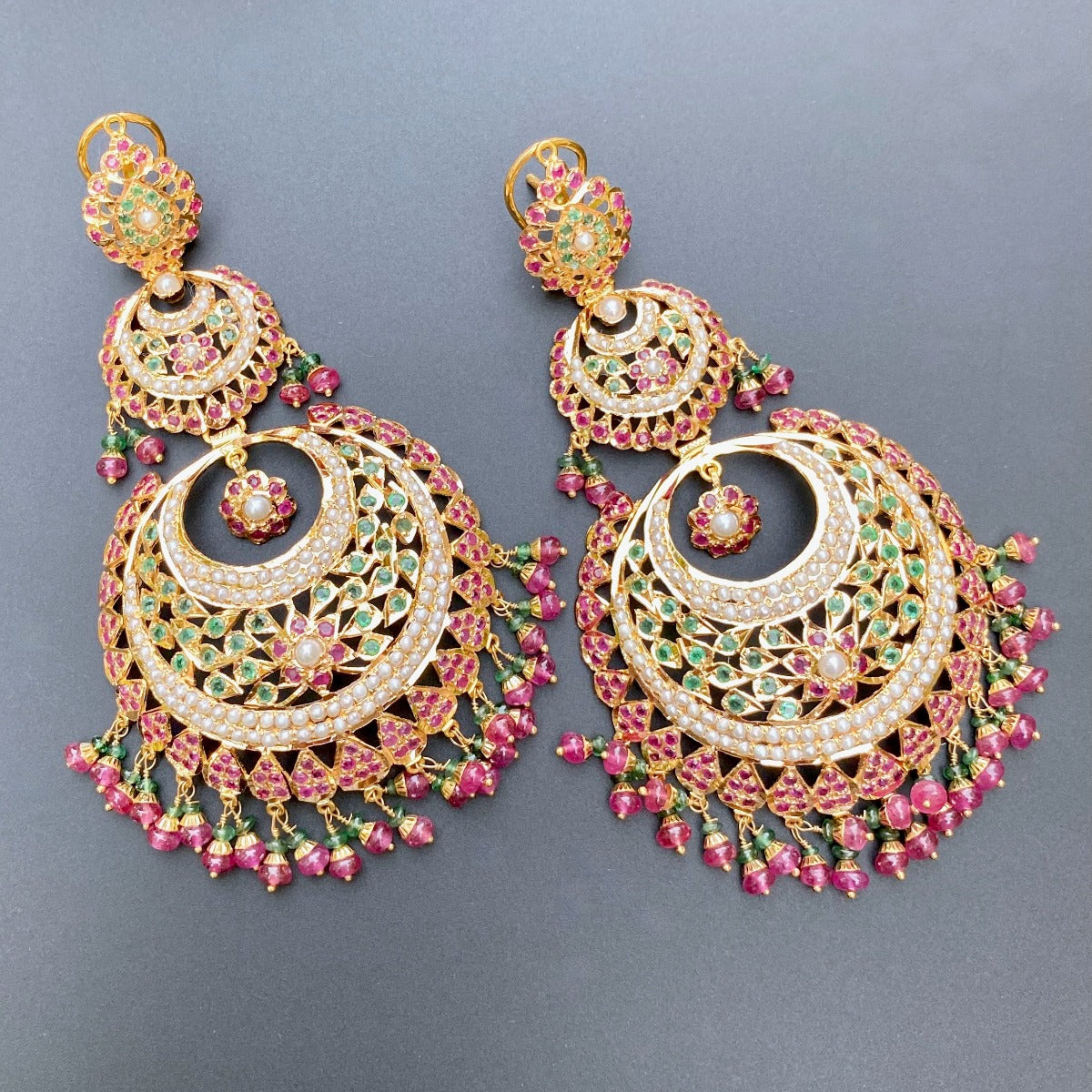 heavy bridal jadau necklace set in 22ct gold in abu dhabi