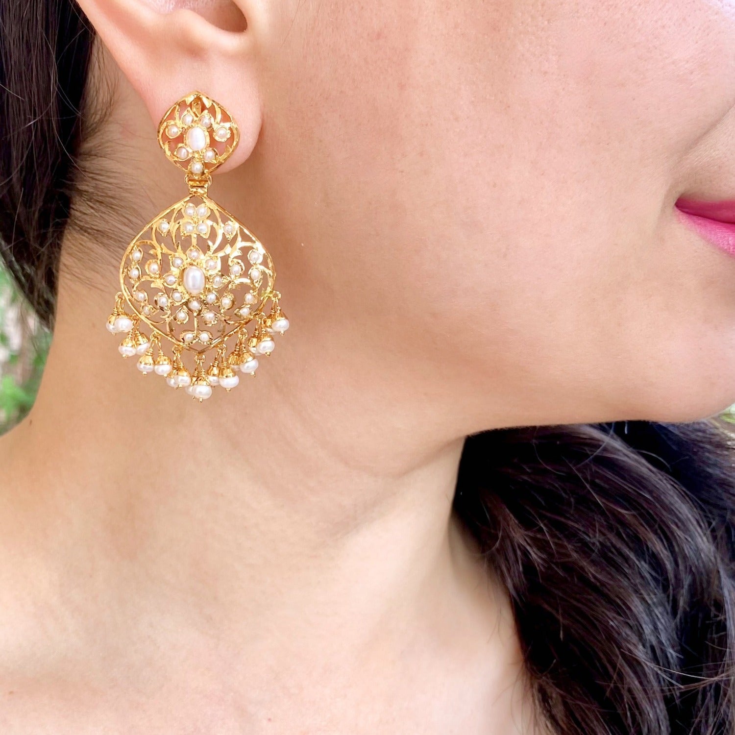 Dainty, Antique look Pearl Earrings | Freshwater Pearls ER 602