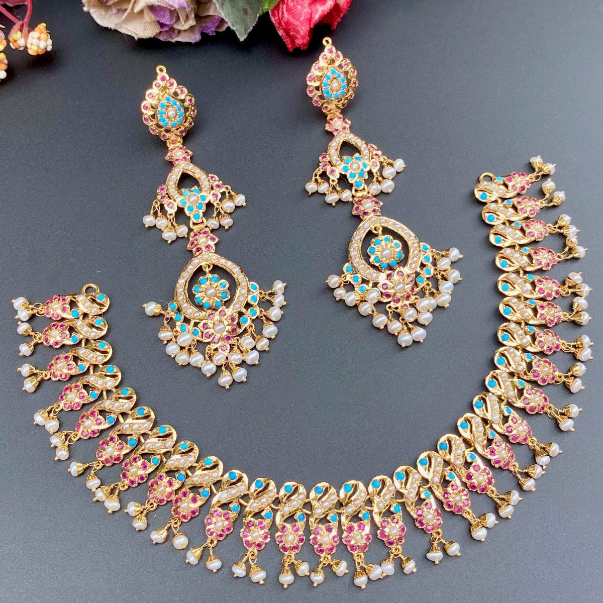 elegant indian gold necklace set