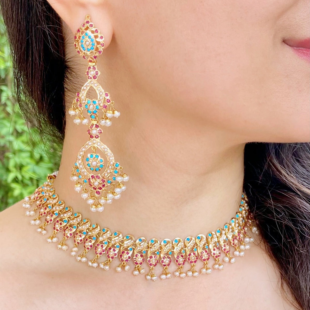 elegant indian gold necklace set