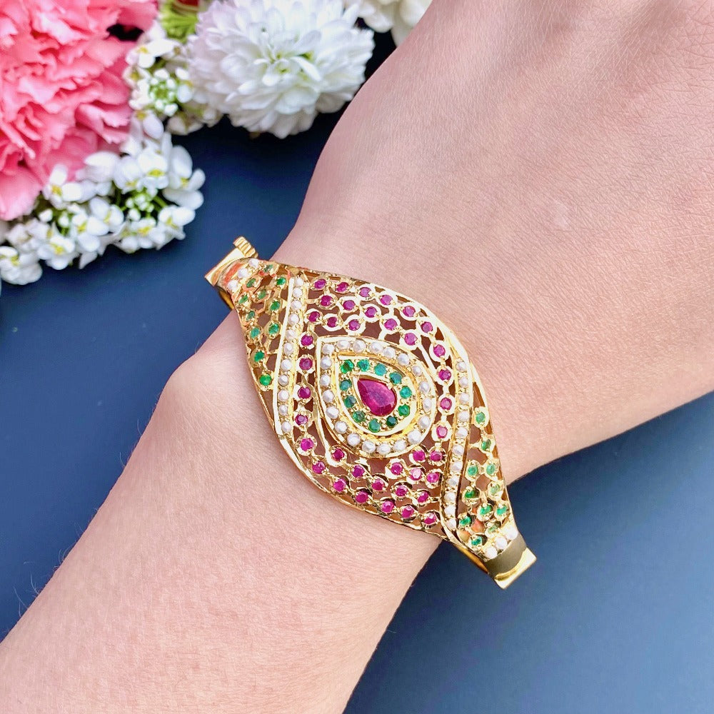 jadau gold bracelet in dubai