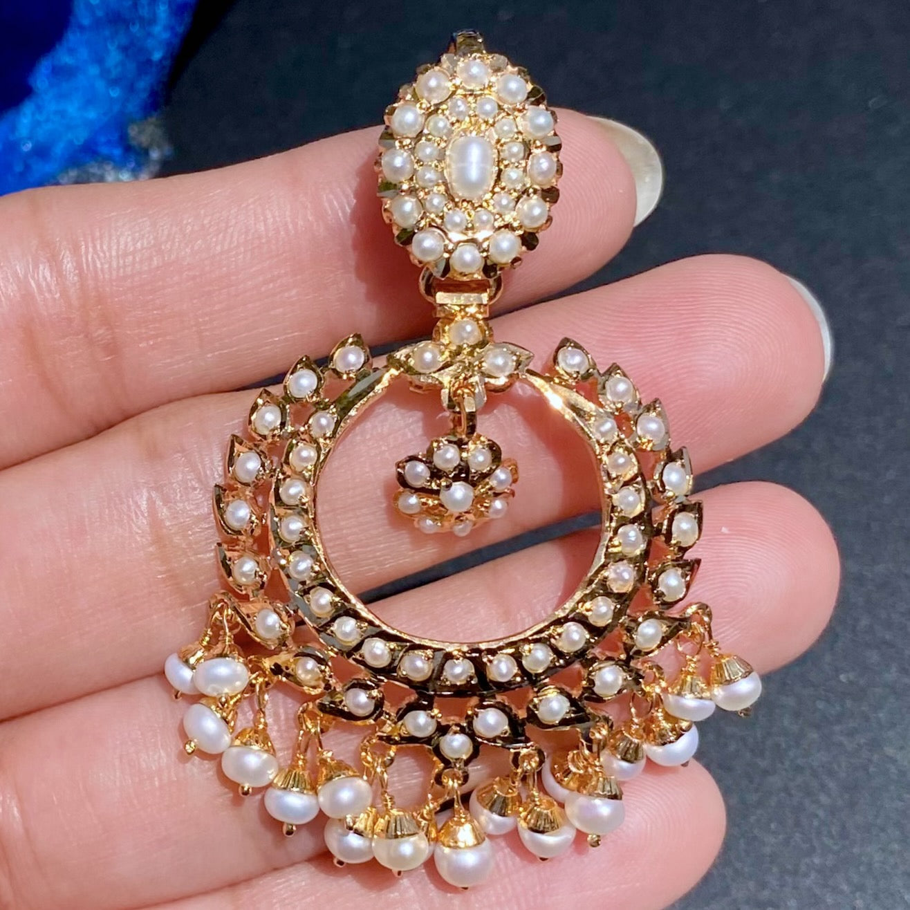 pearl pendant