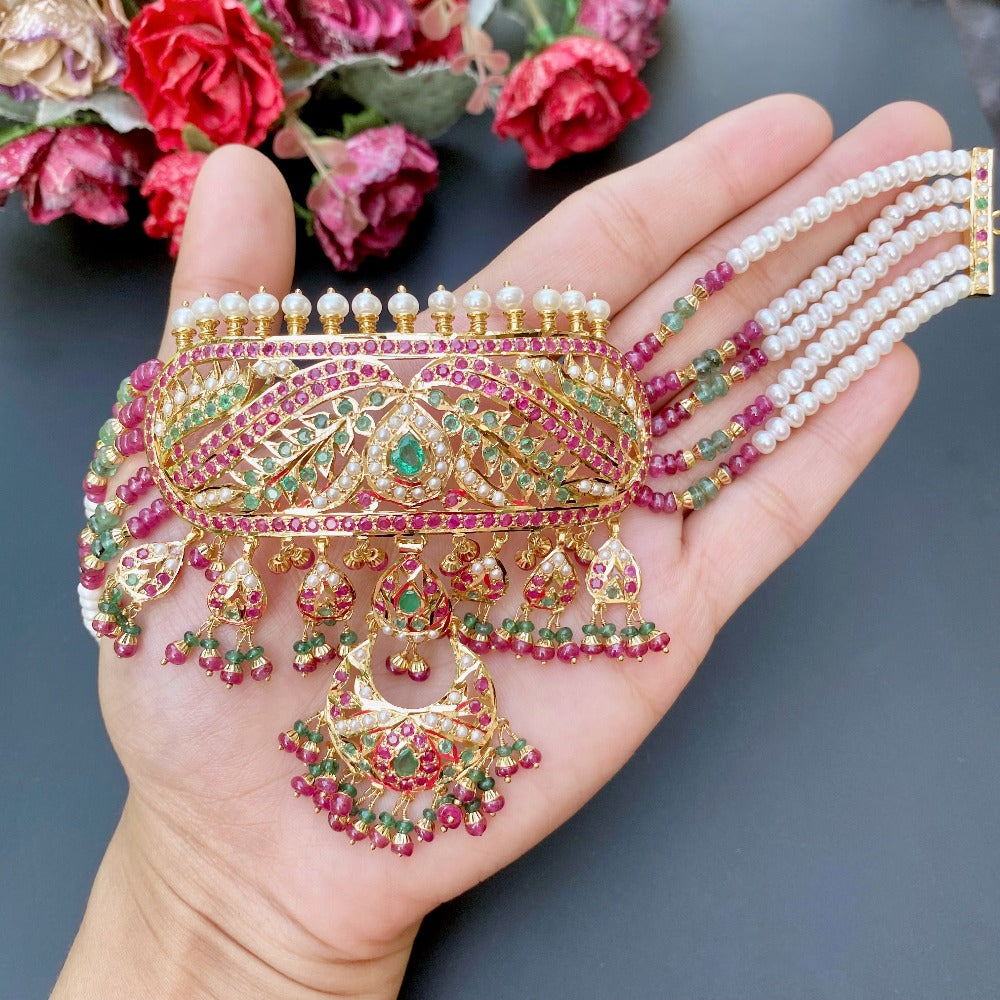 real gold jadau set with precious stones