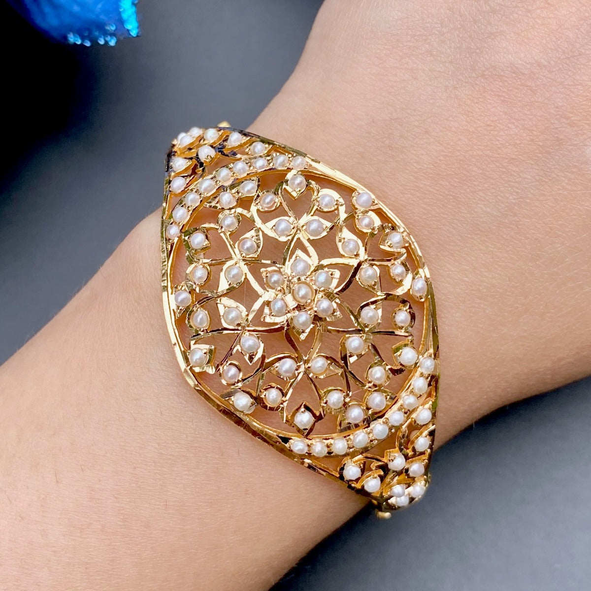 diamond style 22k gold bracelet with pearls