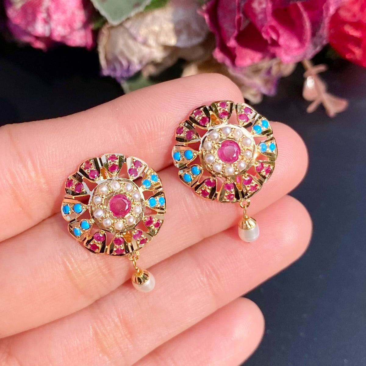 fine jadau studs gold