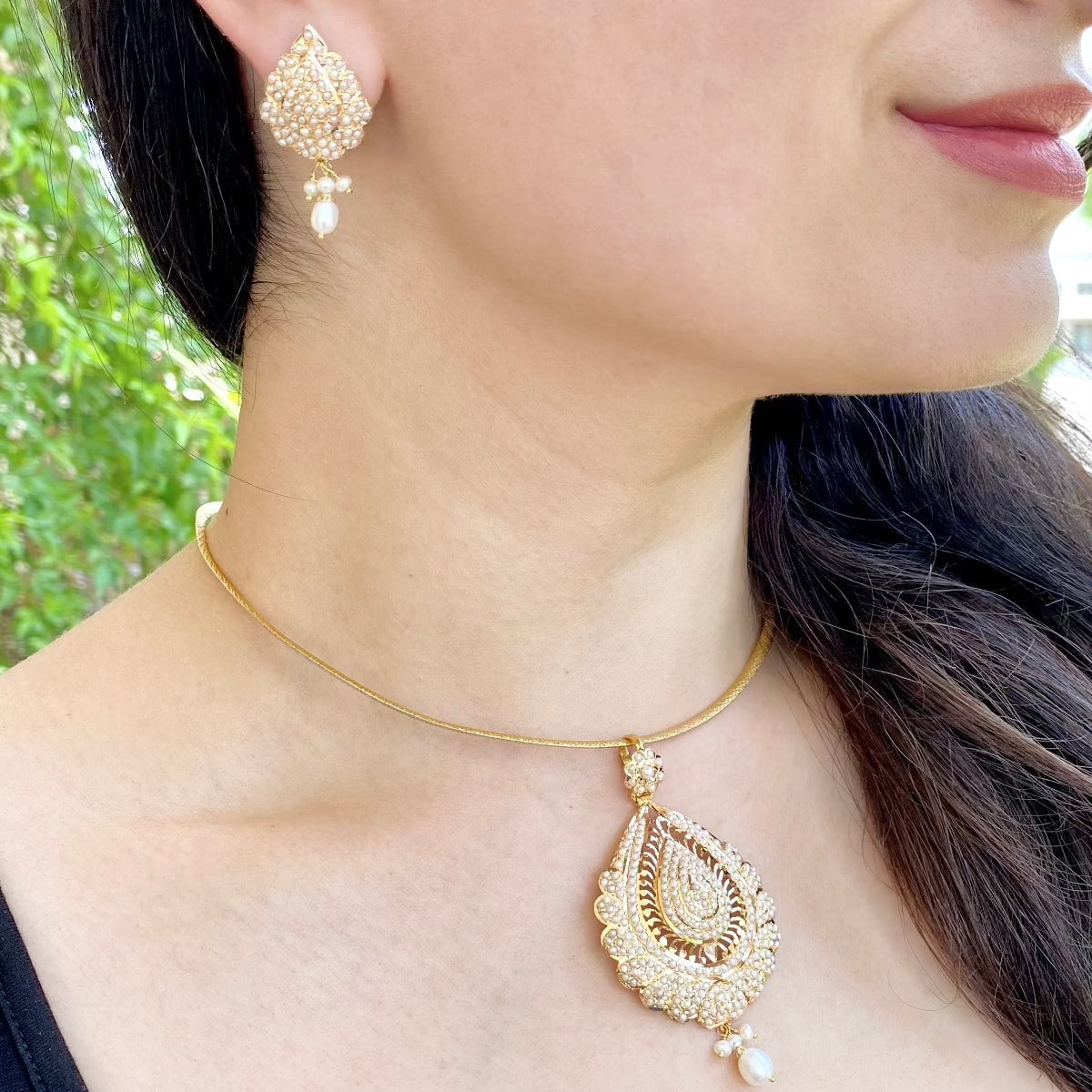 seed pearl pendant earrings set 22 carat gold light weight