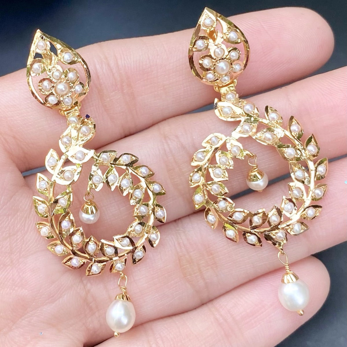 small dainty gold earrings dubai