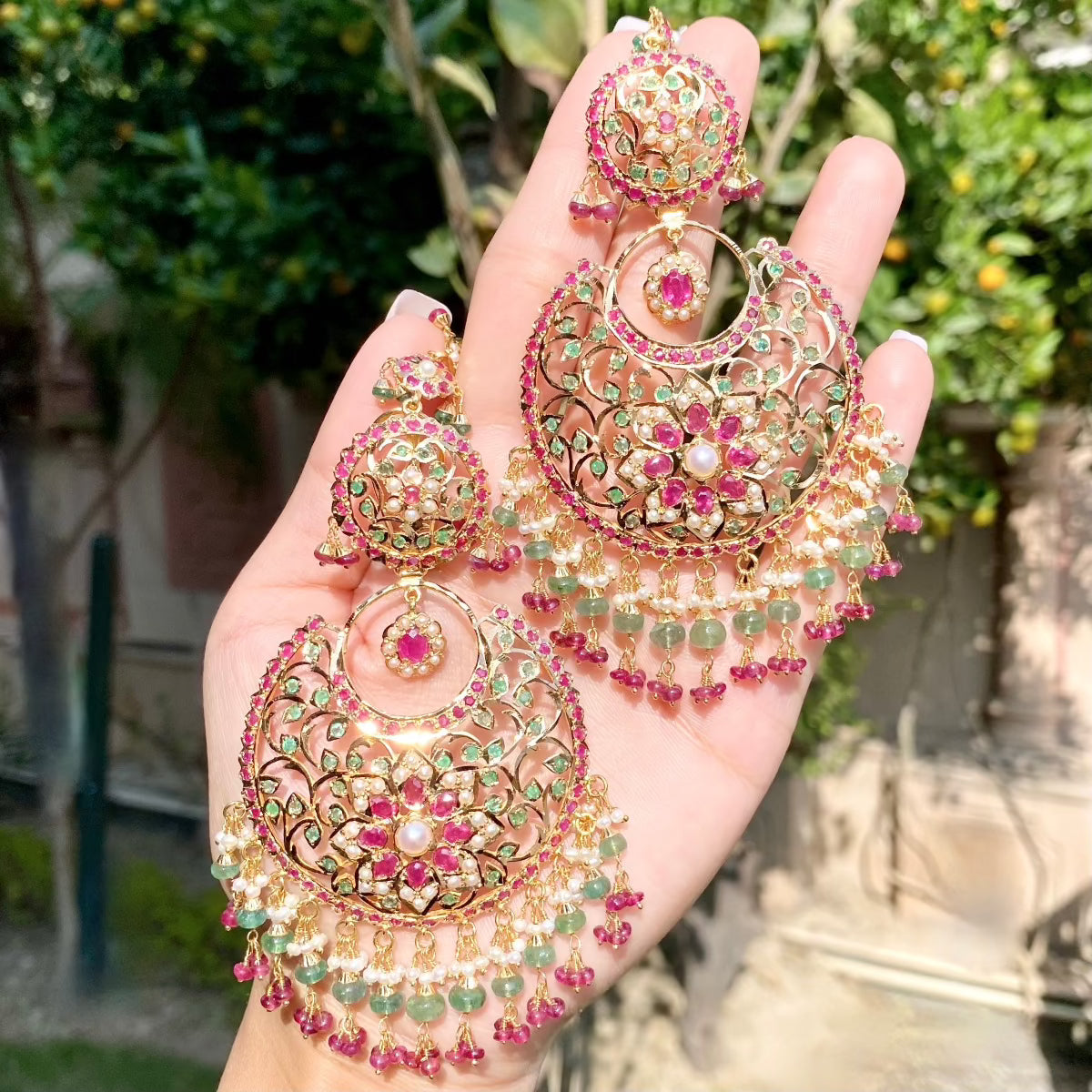 intricate 22k gold chandbali earrings