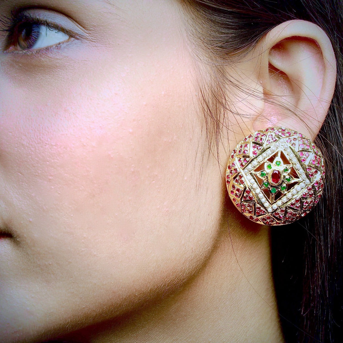 big jadau studs for women