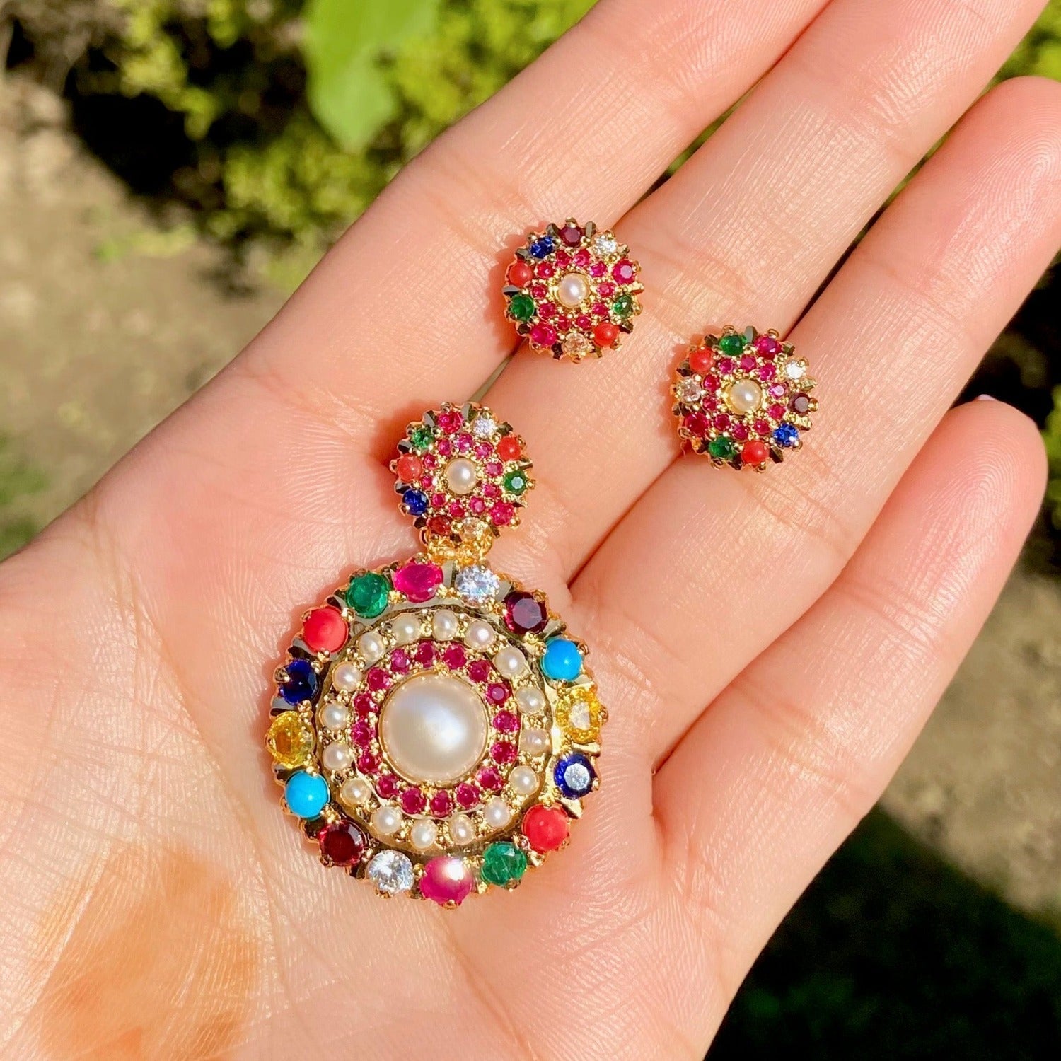 navratan pendant set