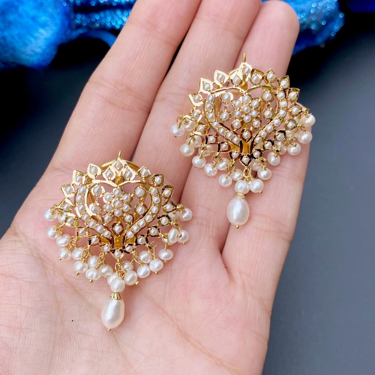 pearl earrings