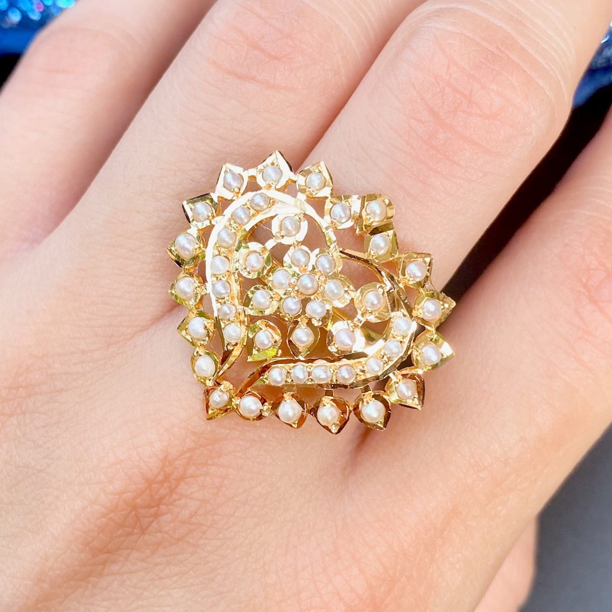 Pearl Jadau Ring in 22ct Gold GLR 071