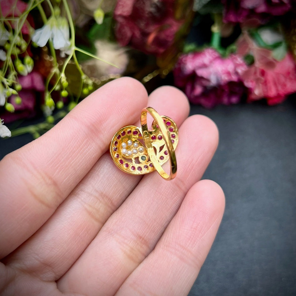 Paisley Shaped Jadau Ladies Ring in 22k Gold GLR 025