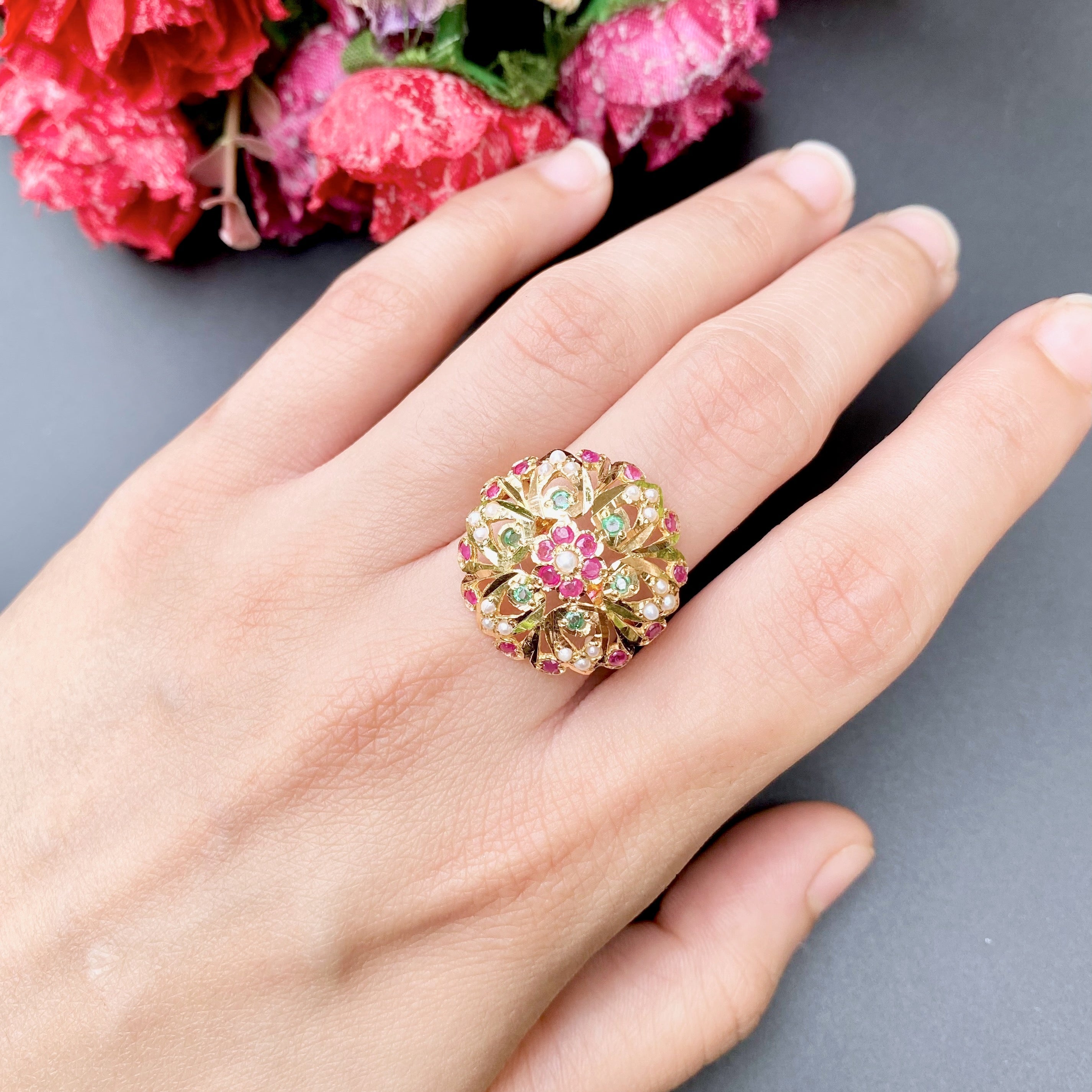 delicate jadau floral ring in 22ct gold