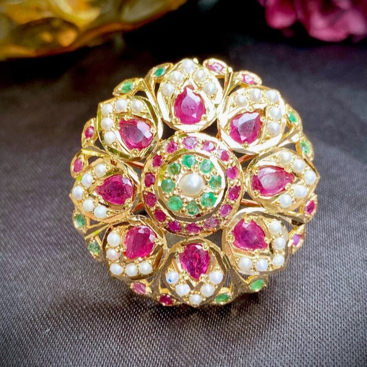 big round indian jadau gold ring