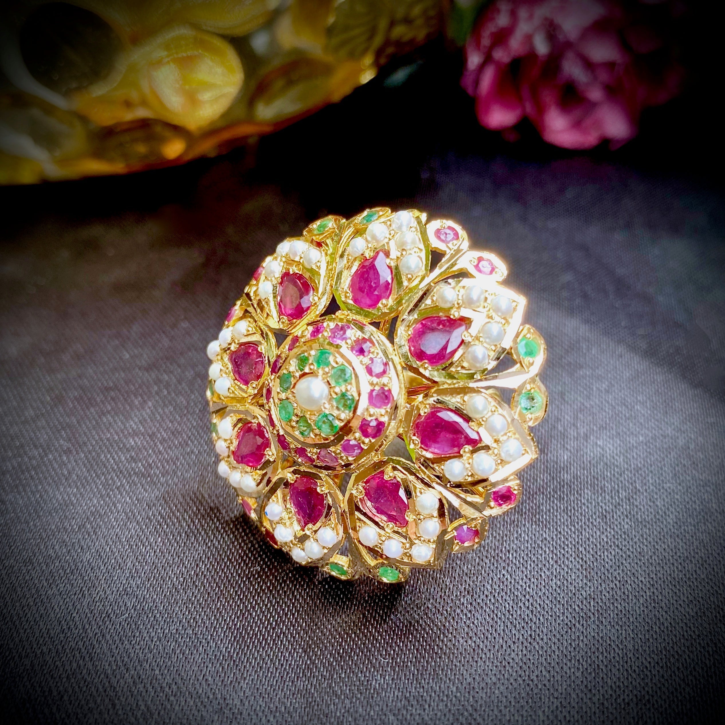 big round indian jadau gold ring