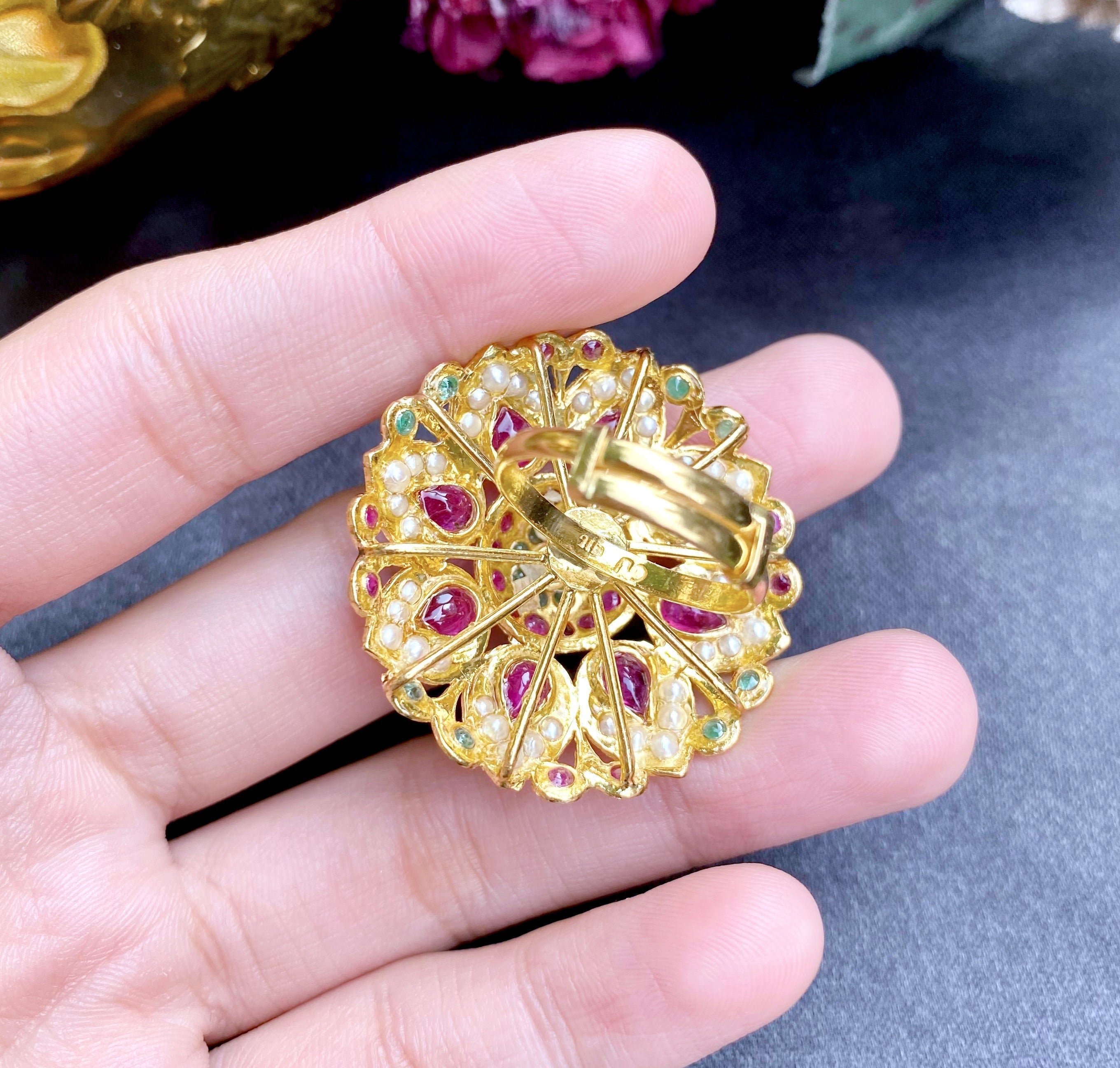 big round indian jadau gold ring