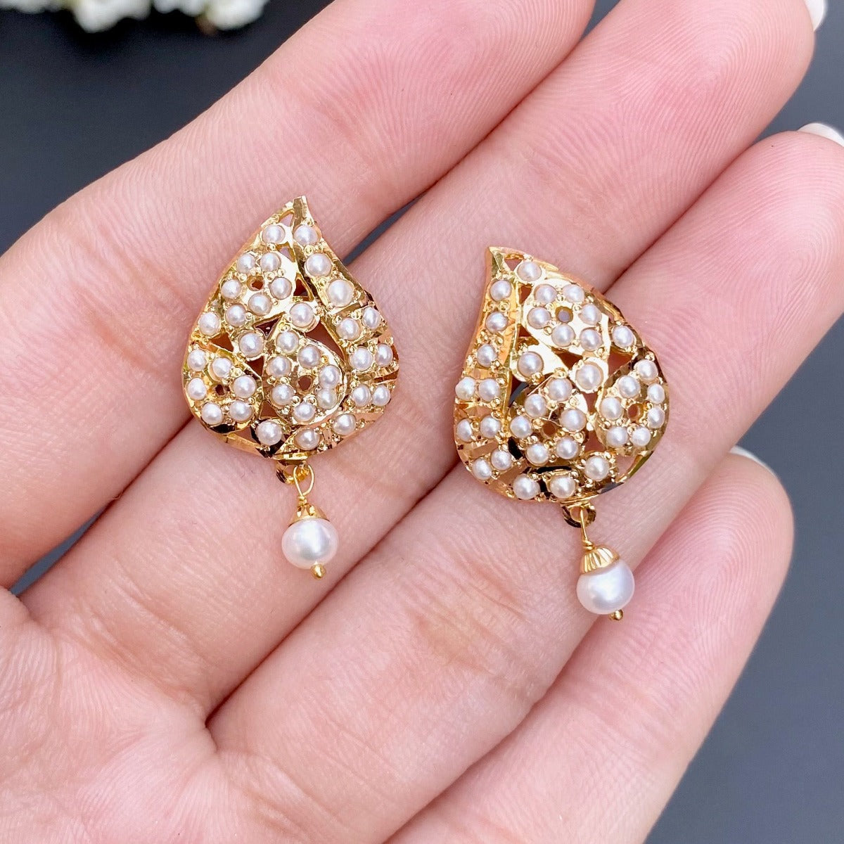 small pearl pendant and earrings set online