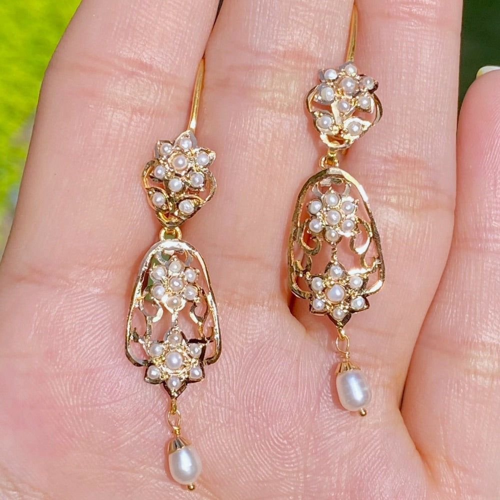 floral pearl earrings in 22k gold ger 050