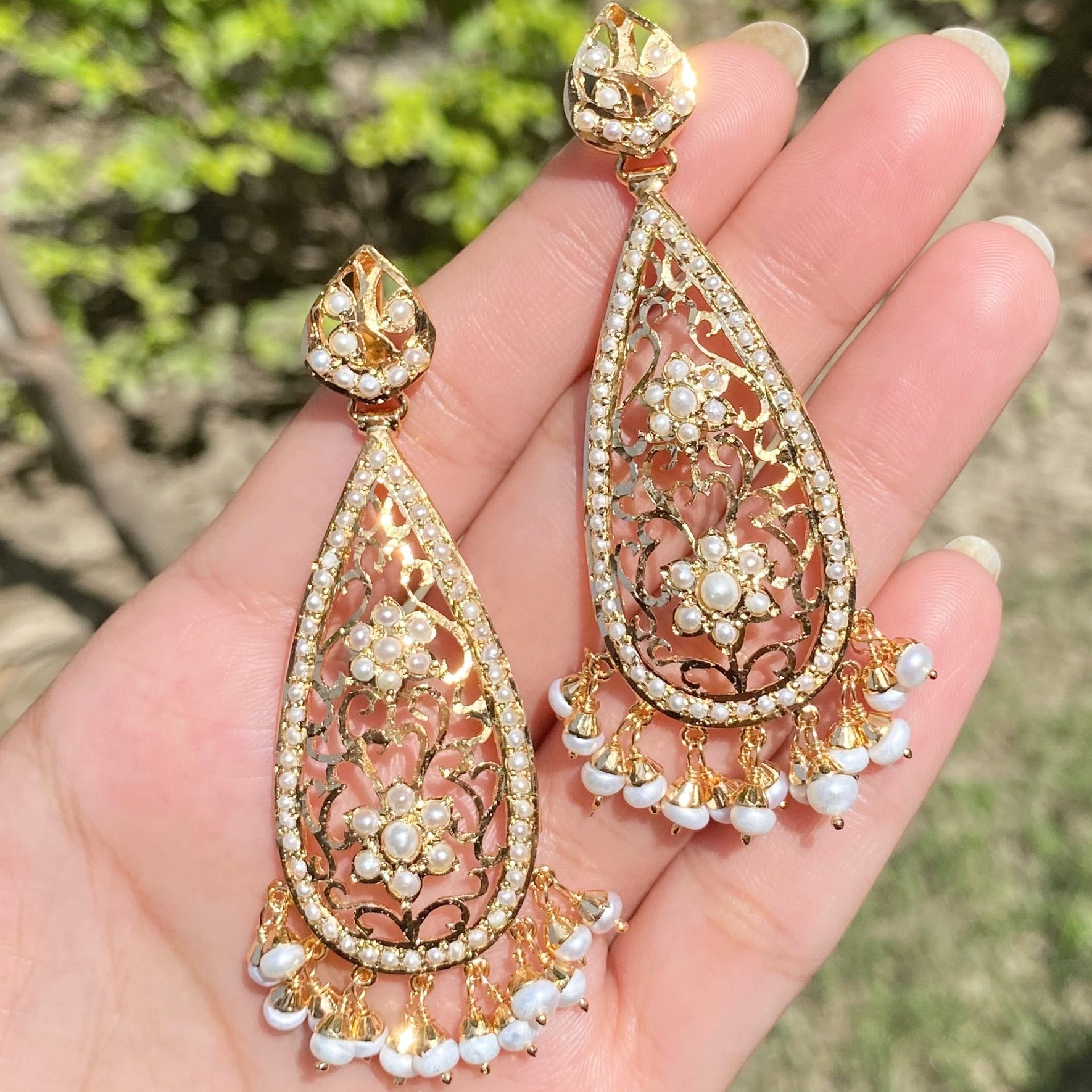 long pearl earrings