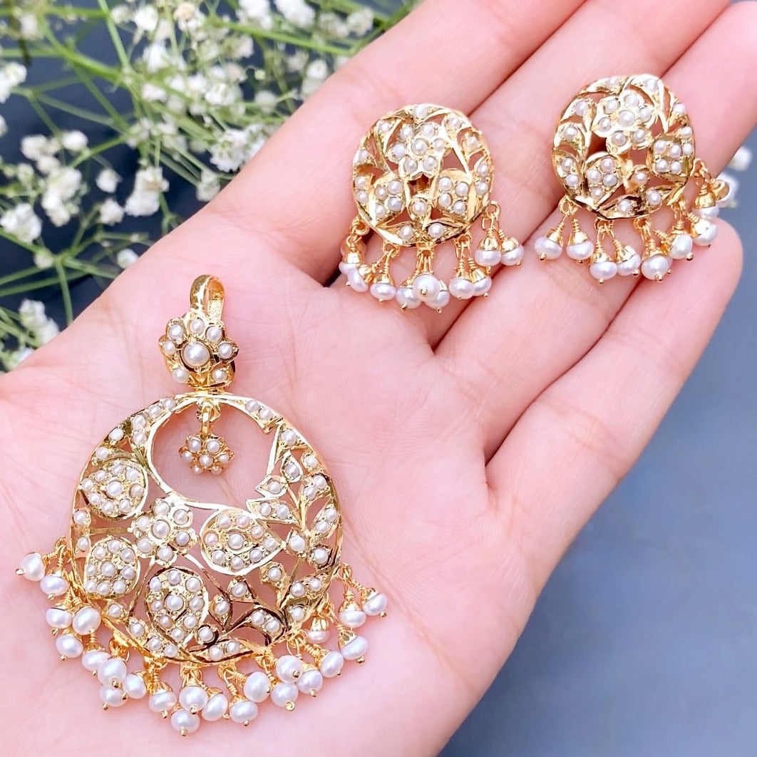 pearl pendant set under 20000