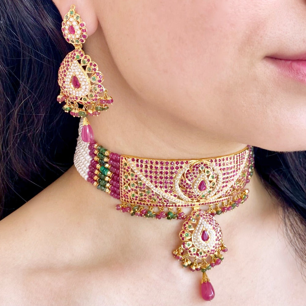 jadau choker with lehenga