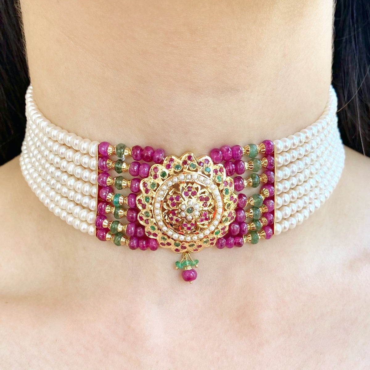 jadau choker gold necklace set in bahrain