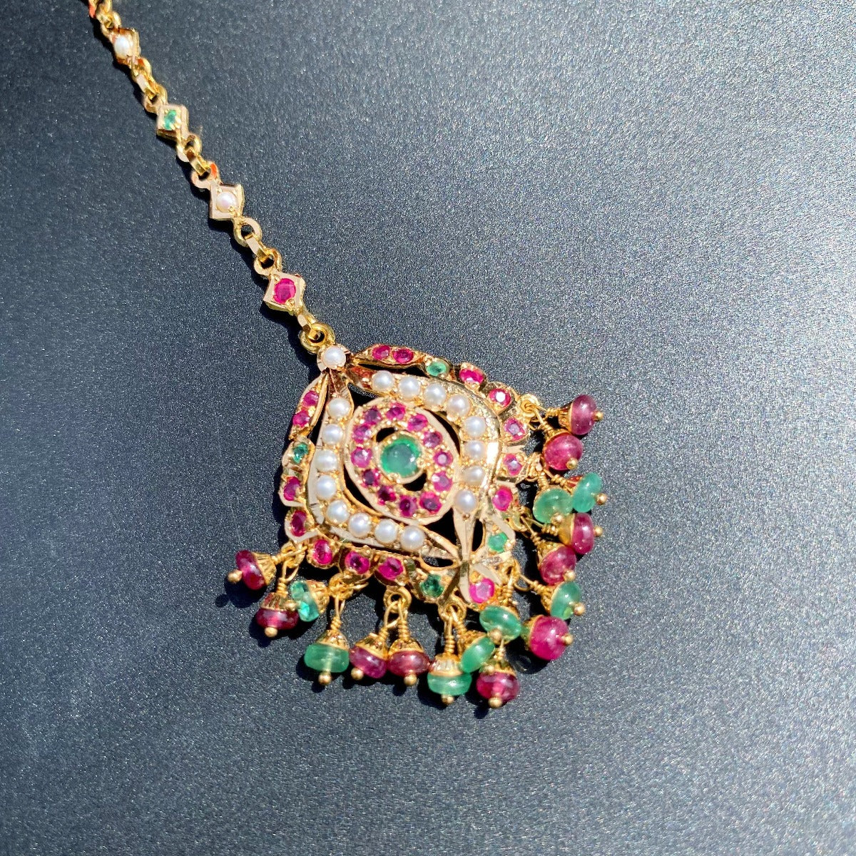 22k gold maang teeka indian