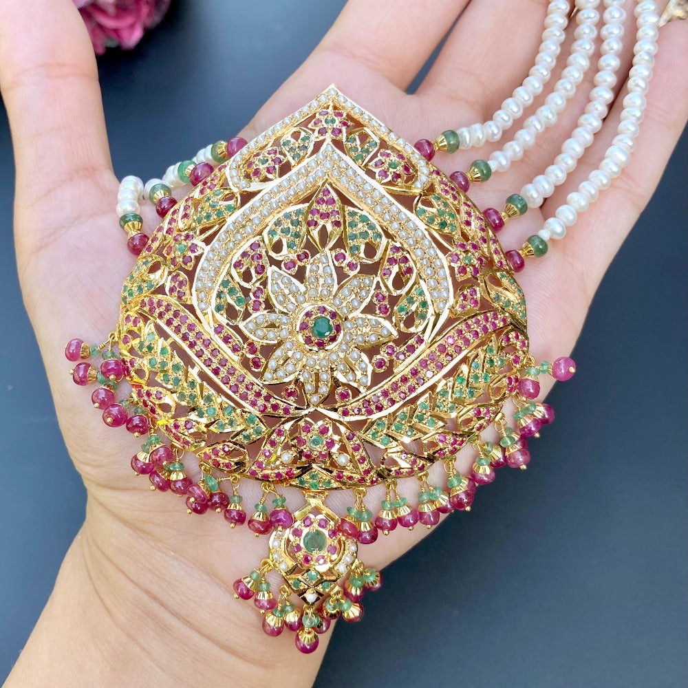 multicoloured jadau rani haar in 22ct gold