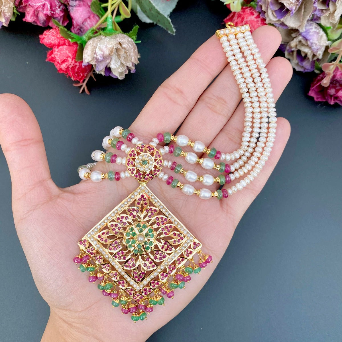 traditional indian jadau jewelry in uae