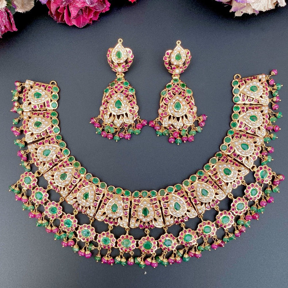 broad gold necklace set