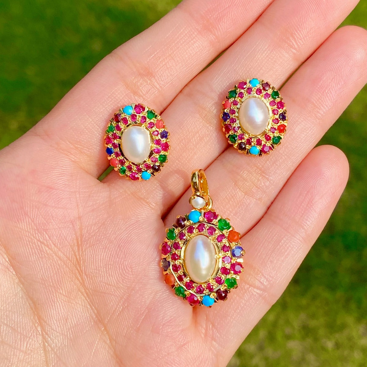 navrathna pendant set