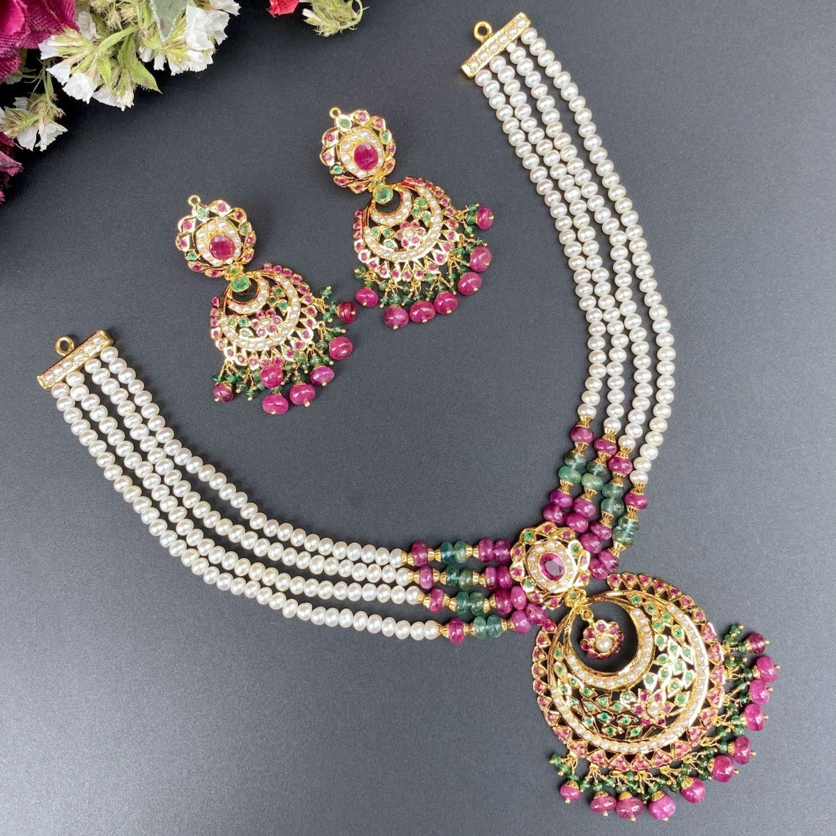 gold choker set under 2 lacs