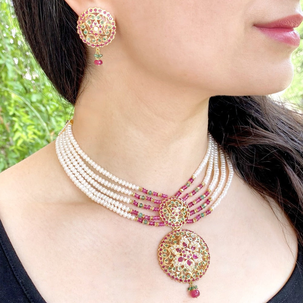 Floral Jadau Necklace Set in 22ct Gold GNS 145