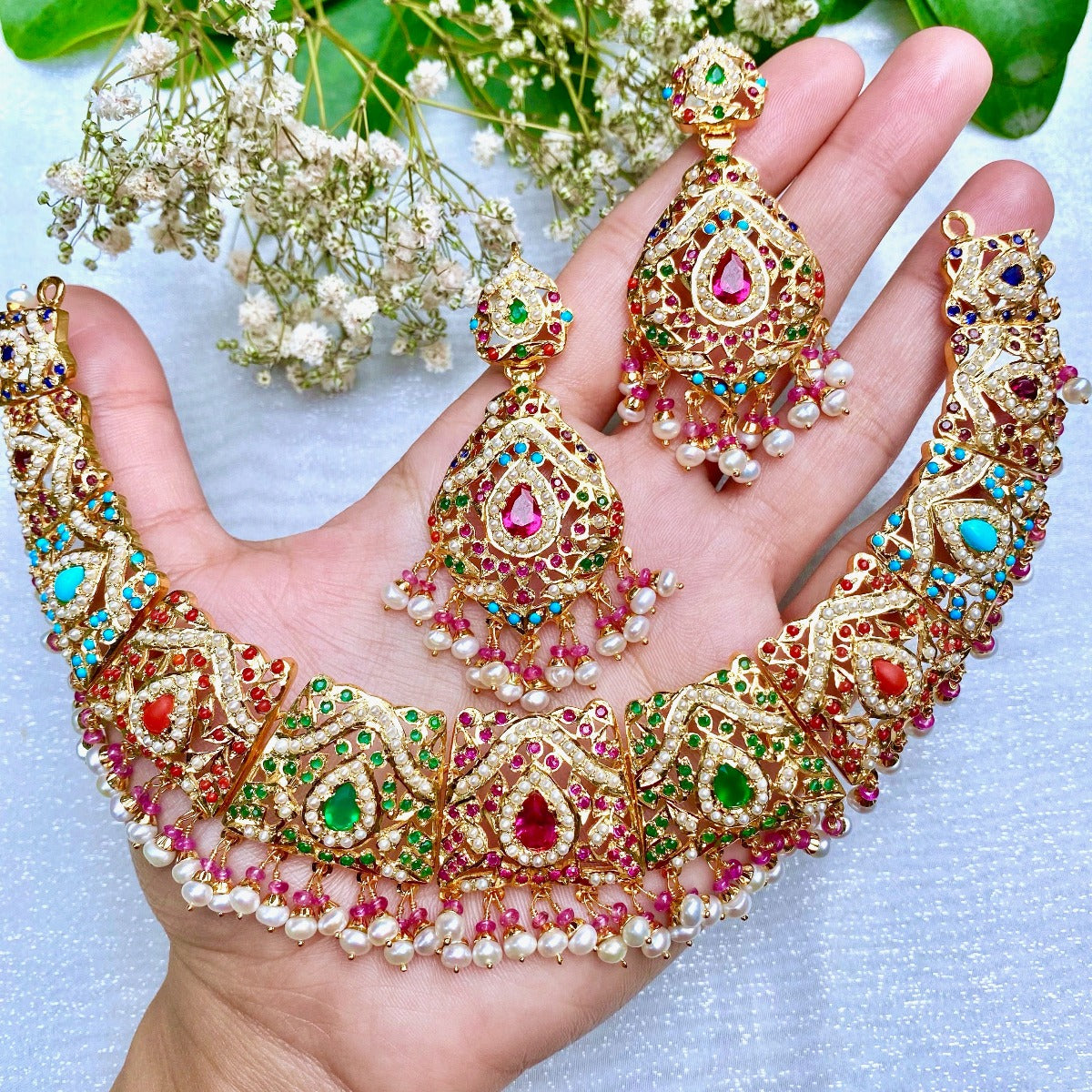 hamna amir necklace set