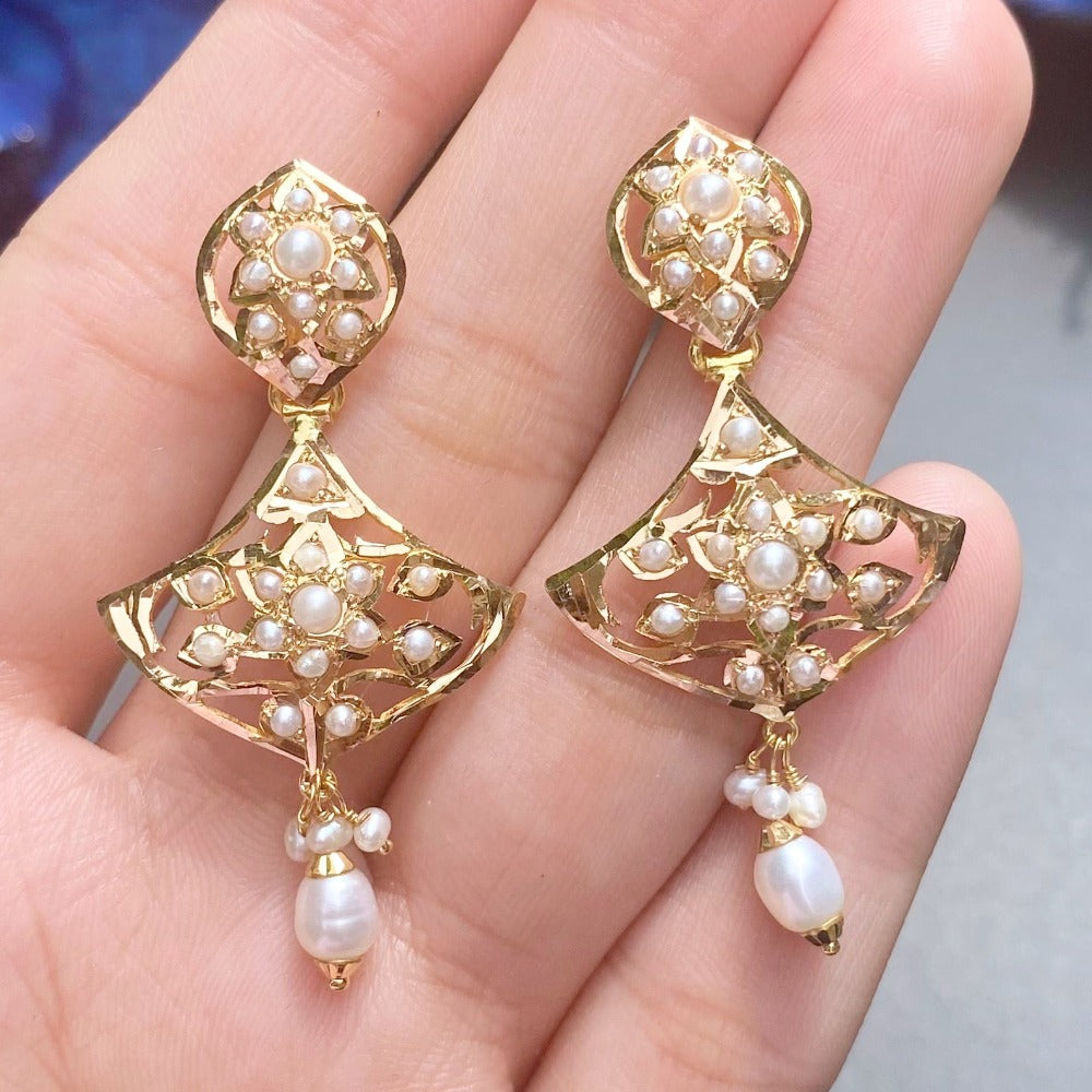 gold earrings latest design