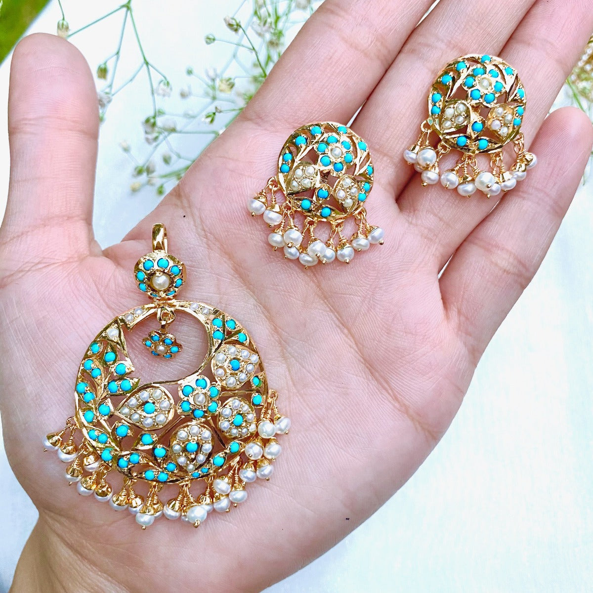 mughal pheroza locket set