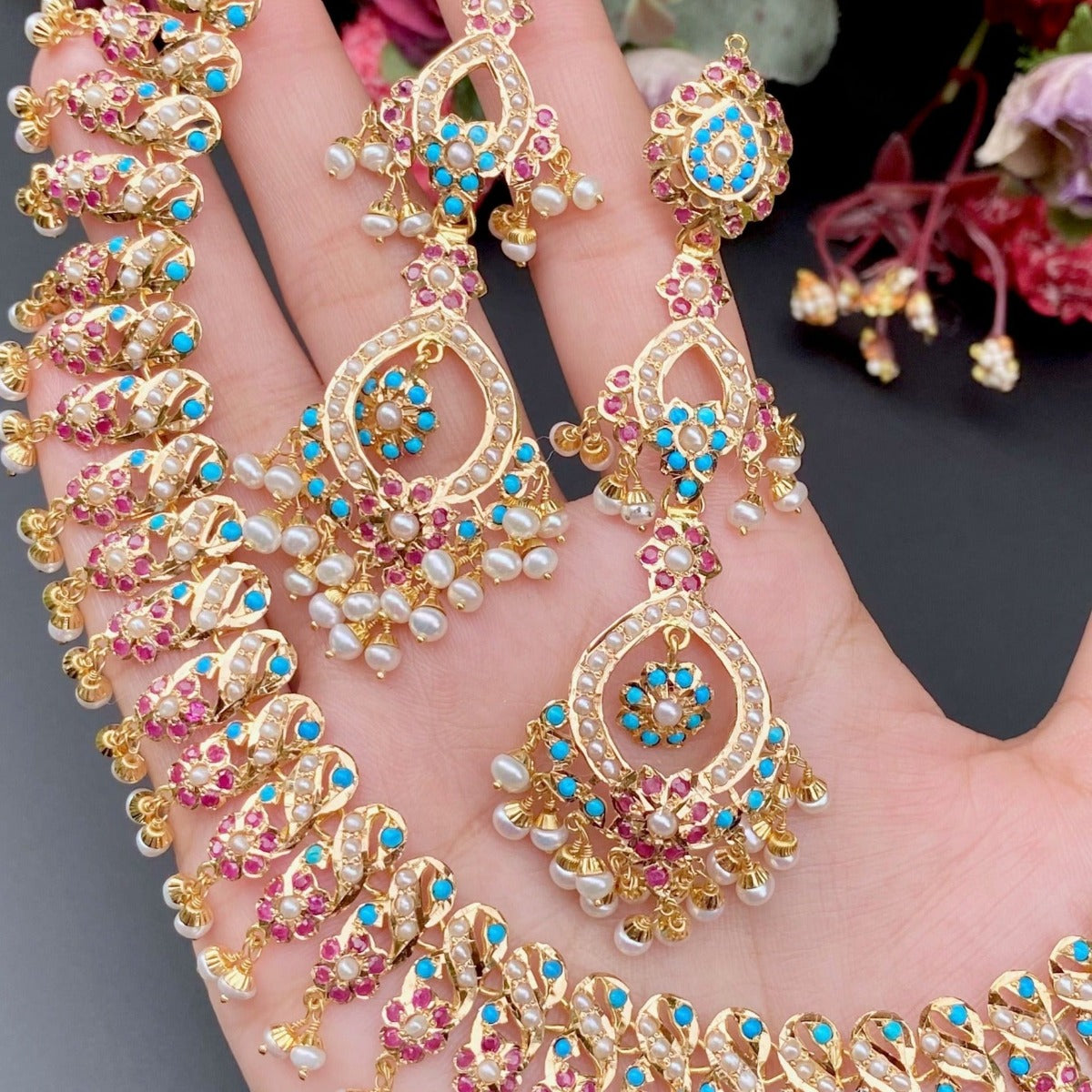 jadau rajasthani necklace set in 22 carat gold mumbai under 3 lakh