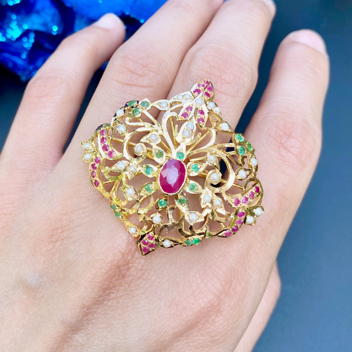 cocktail jadau ring in 22k gold