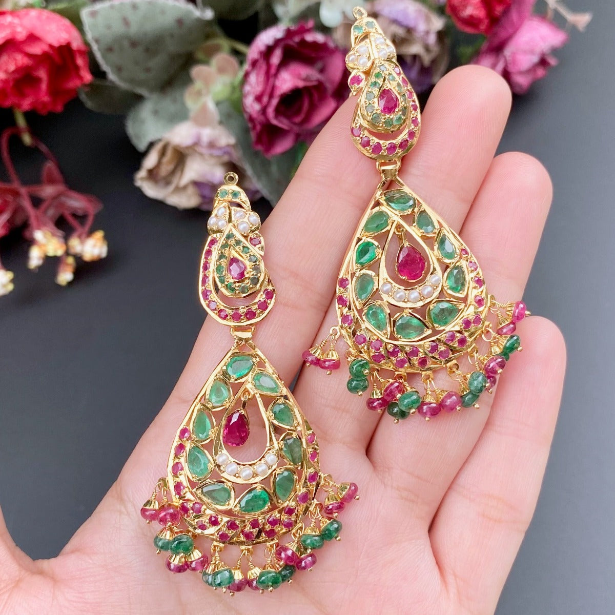 ruby emerald hasli set in gold