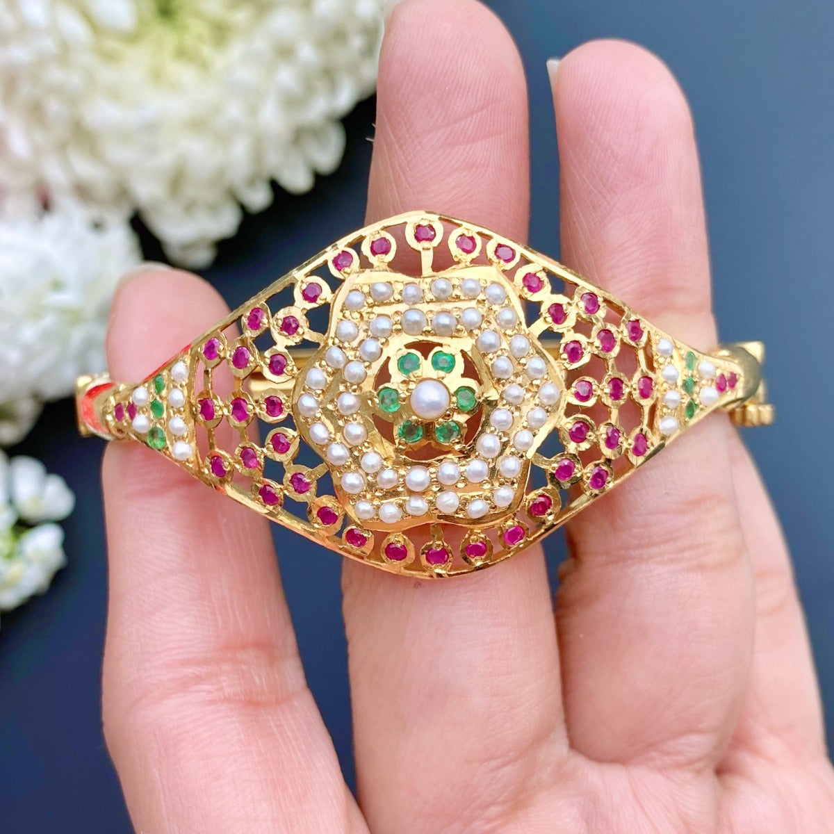 gold bangles malabar