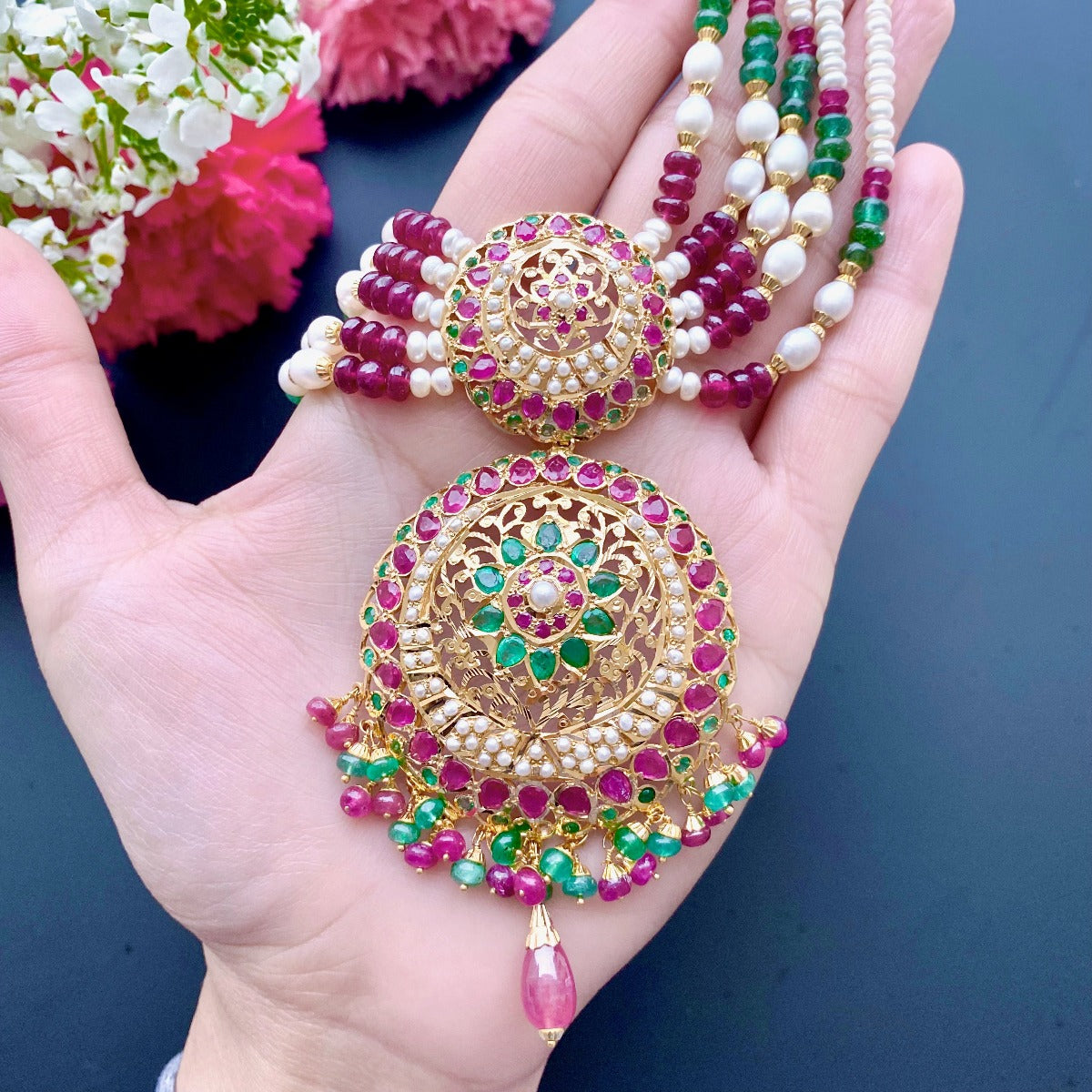 short gold rani haar jadau