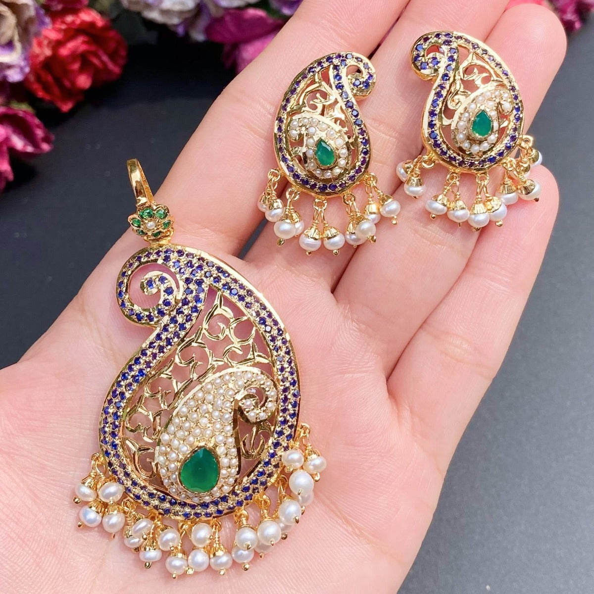 paisley jadau pendant set gold plated