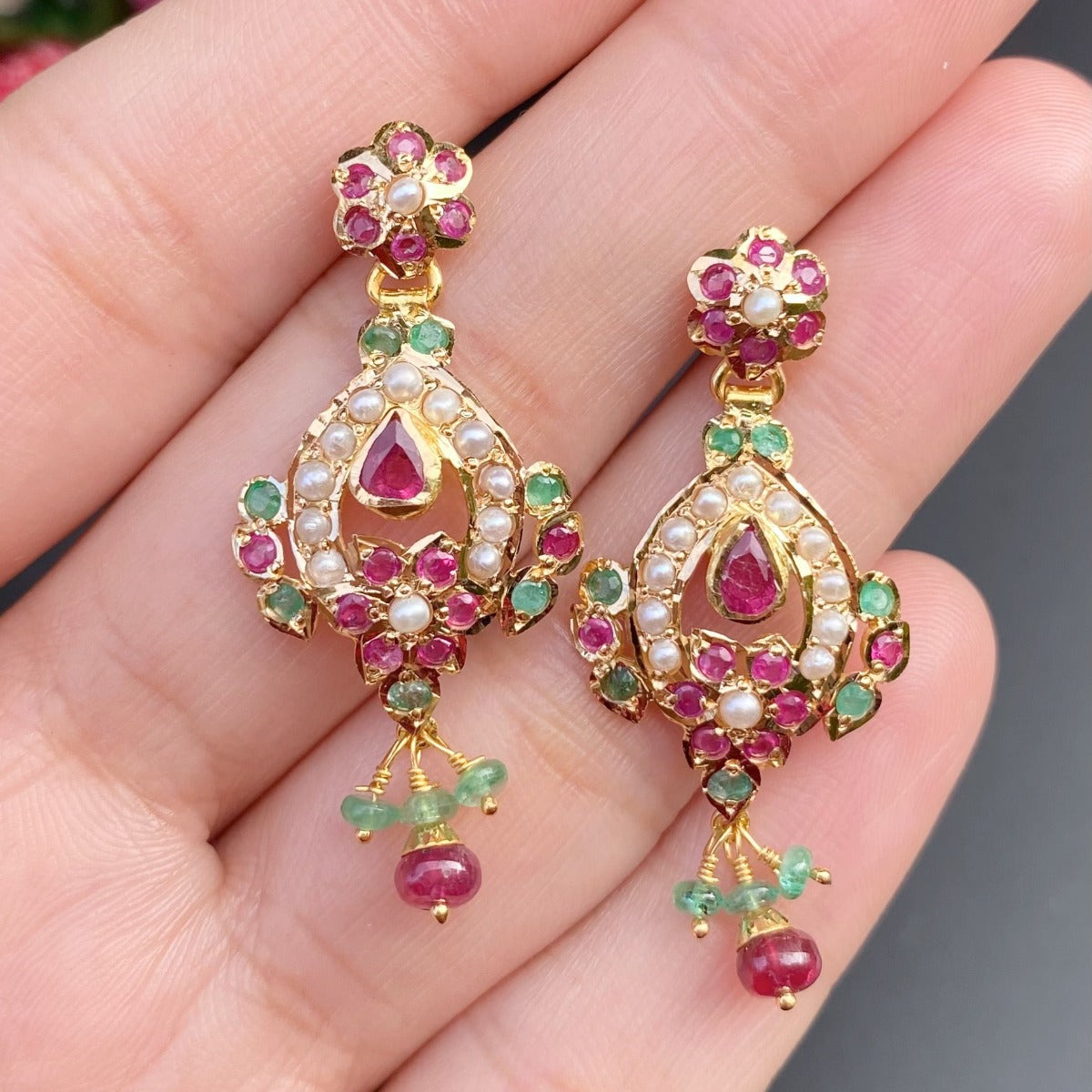 traditonal ruby emerald pearl pendant set in 22 carat gold