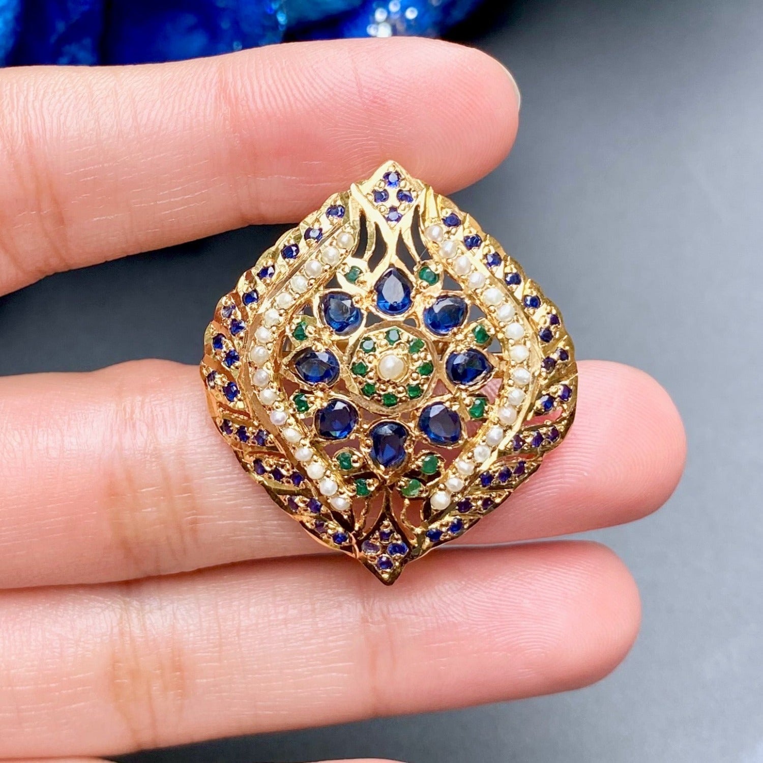 INTRICATE MUGHAL JEWELLERY DESIGNS