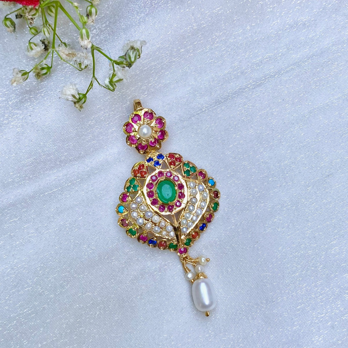 gold plated navratna pendant